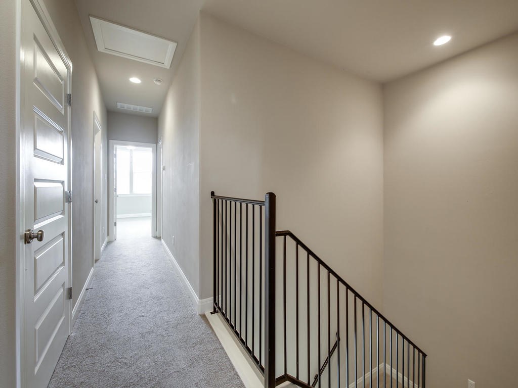 700 Applewood Dr #F Austin, Texas 78660