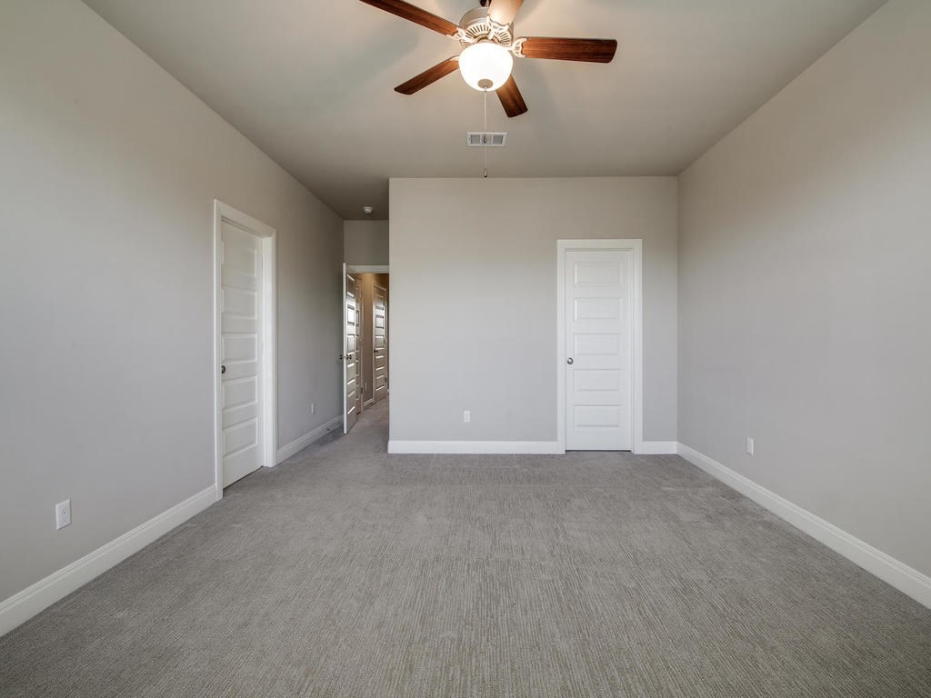 700 Applewood Dr #F Austin, Texas 78660