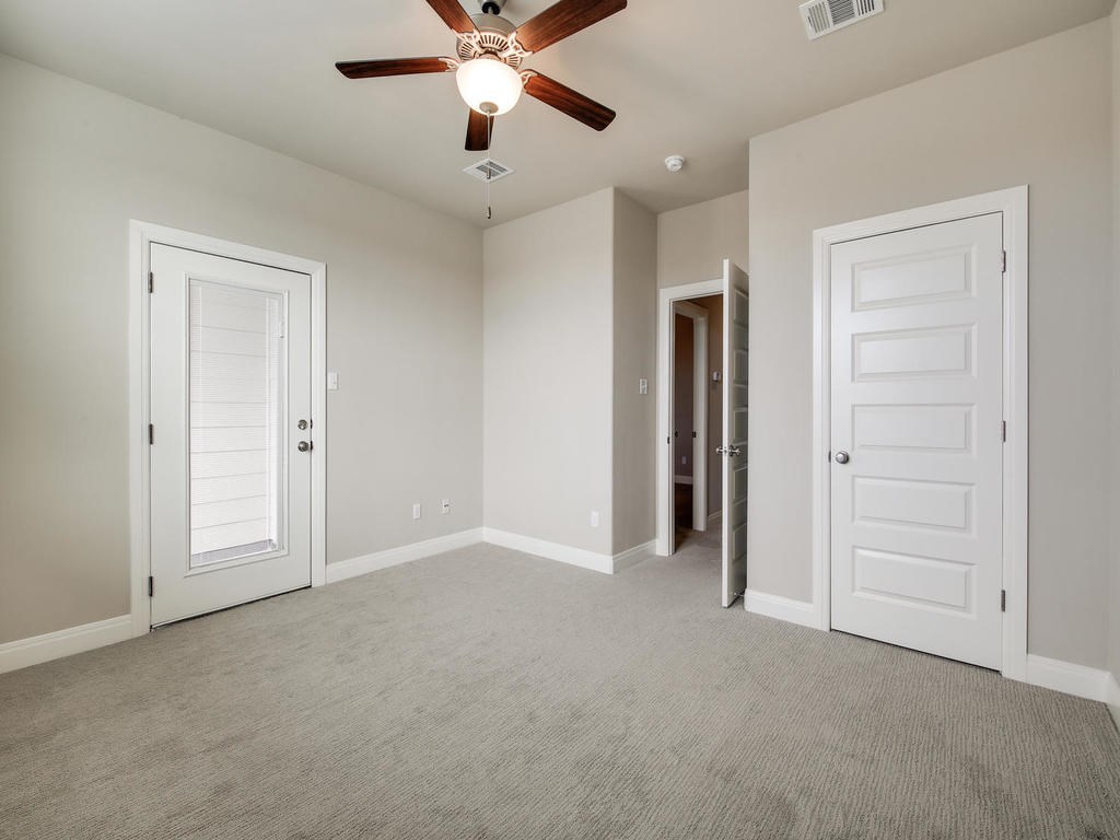 700 Applewood Dr #F Austin, Texas 78660