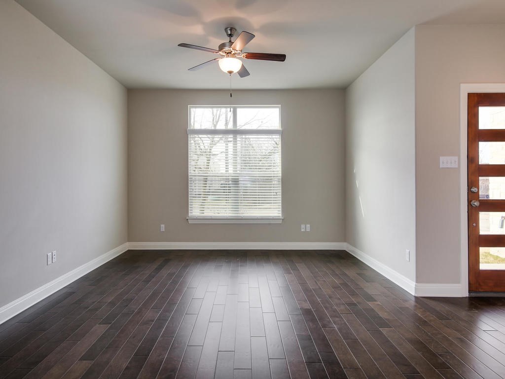 700 Applewood Dr #F Austin, Texas 78660