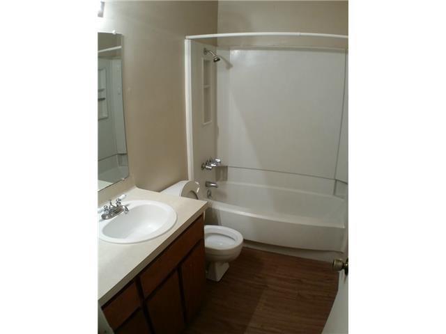2116 Gaston place Dr #B Austin, Texas 78723