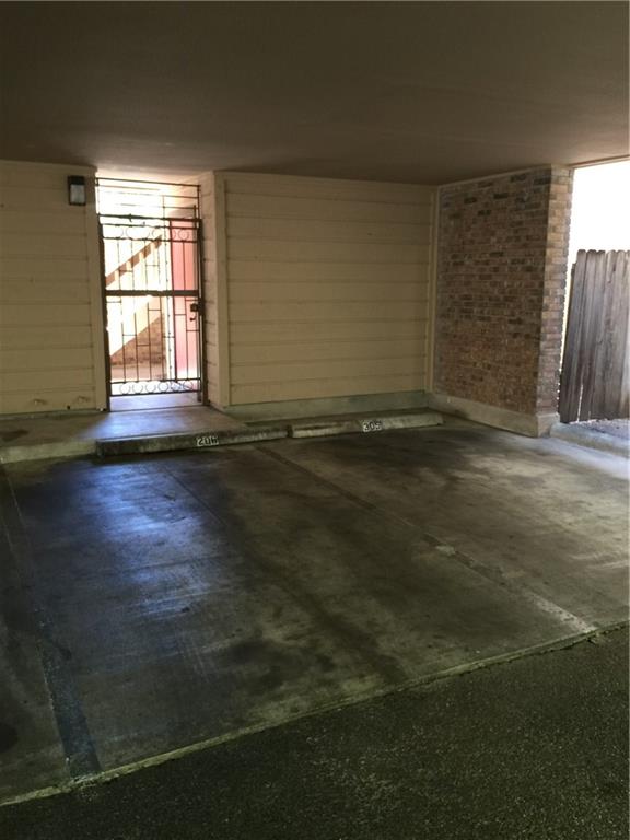 2210 Pearl #305 Austin, Texas 78705