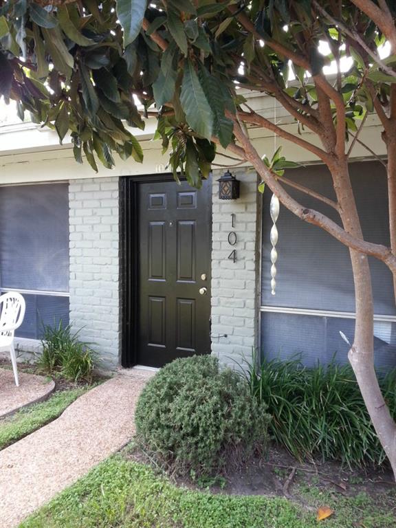 618 W 51st #104 Austin, Texas 78751