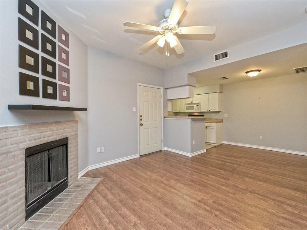 114 E 31st St #204 Austin, Texas 78705
