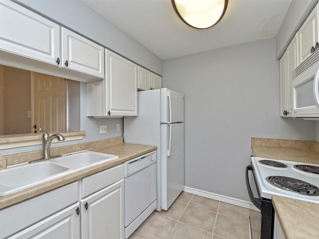 114 E 31st St #204 Austin, Texas 78705