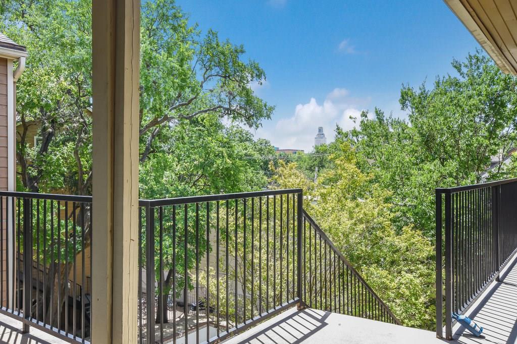 2802 Nueces St #208 Austin, Texas 78705
