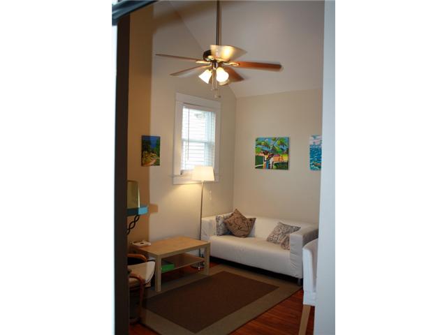 901 W 22nd St #211 Austin, Texas 78705