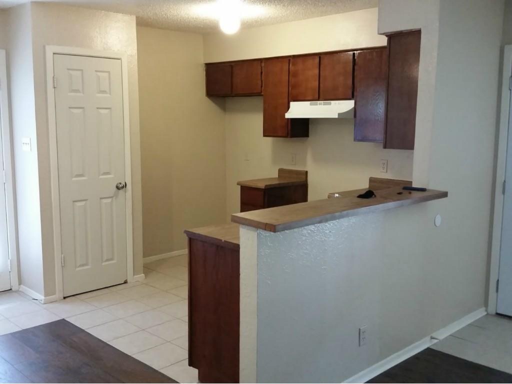 823 Taulbee Ln. Apt D Austin, Texas 78757