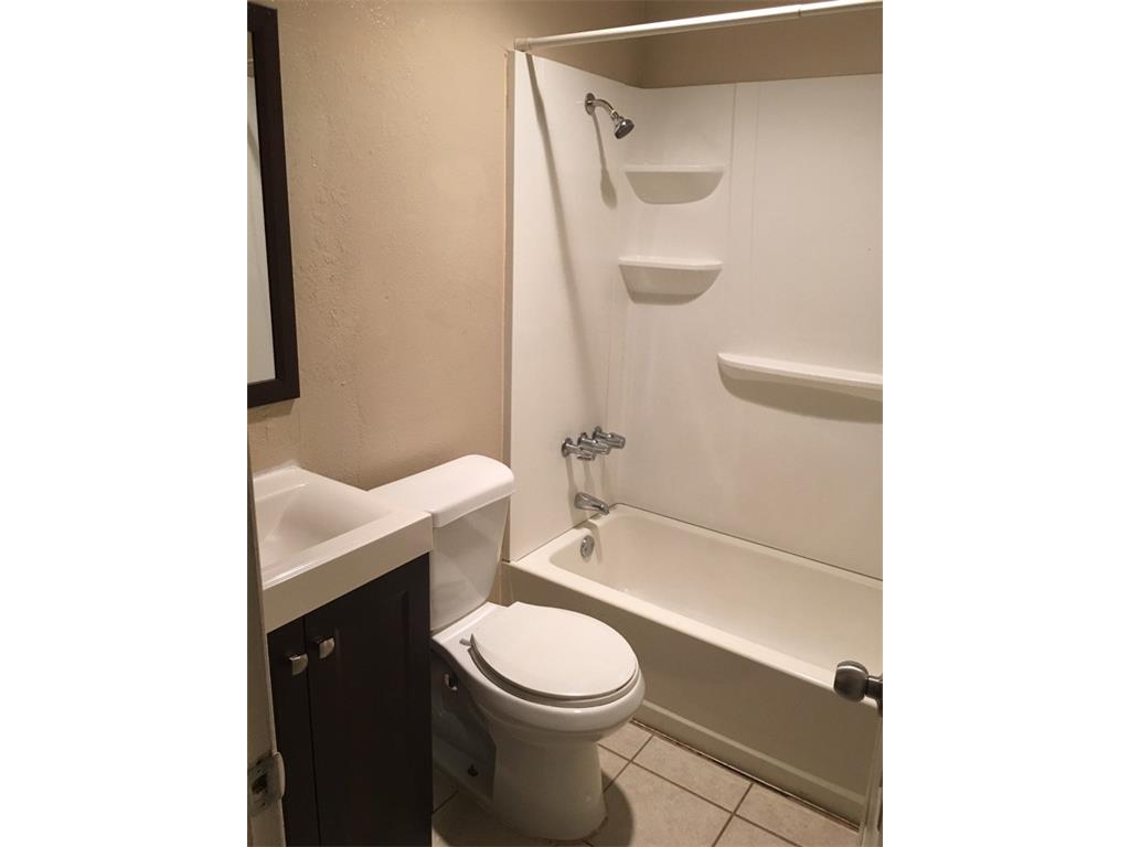 823 Taulbee Ln. Apt D Austin, Texas 78757