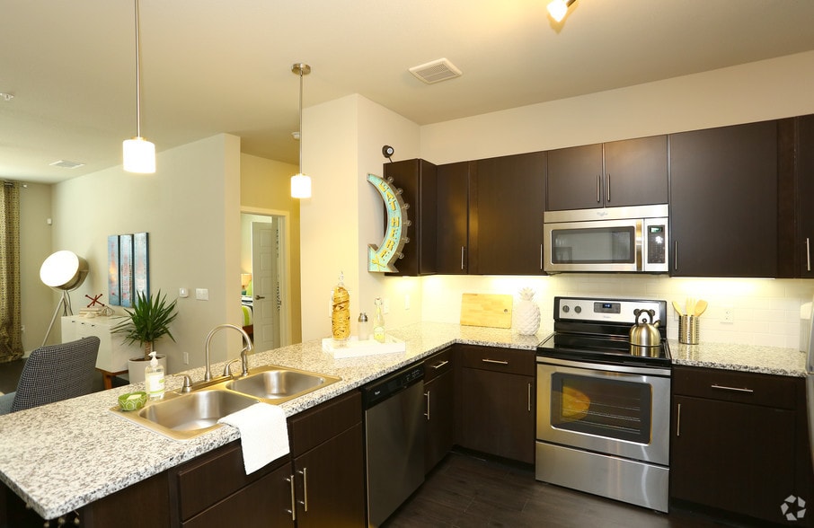 7330 Bluff Springs Rd Austin, Texas 78744