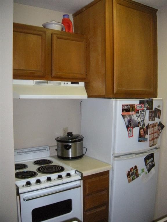 2206 Nueces #111 Austin, Texas 78705