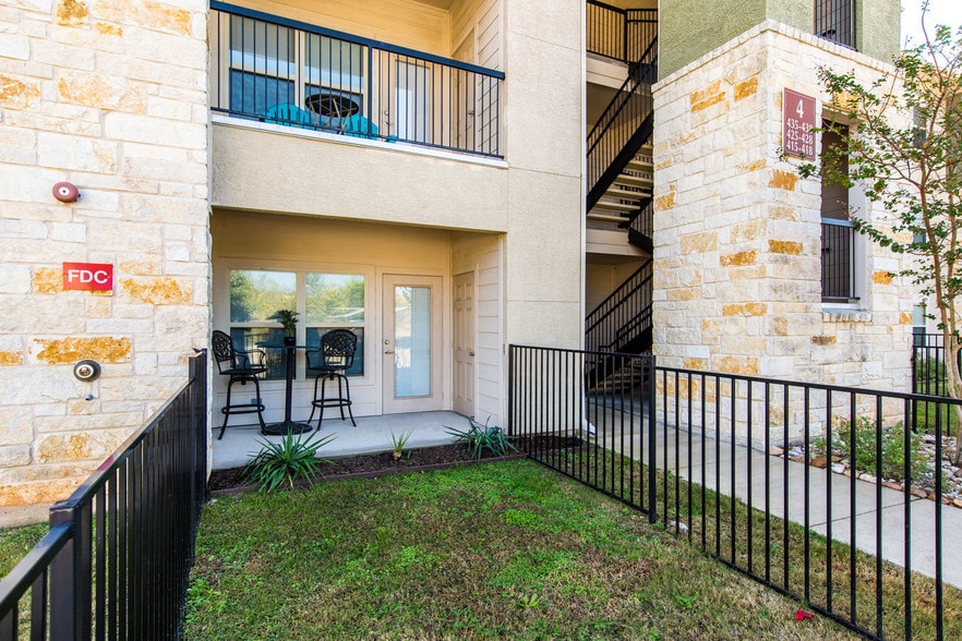 8800 Highway 290 W Austin, Texas 78736