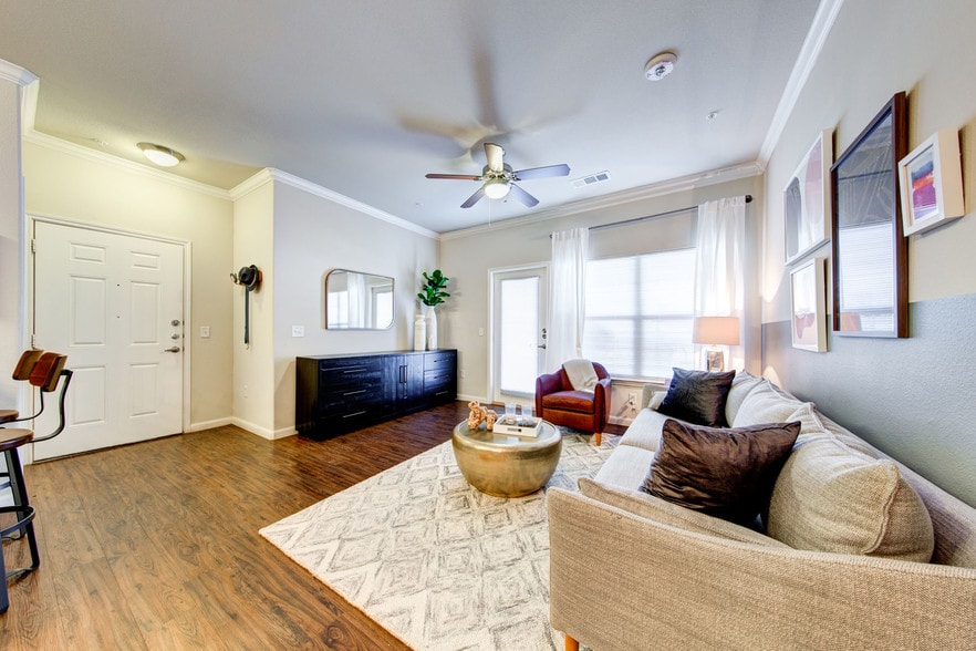 8800 Highway 290 W Austin, Texas 78736