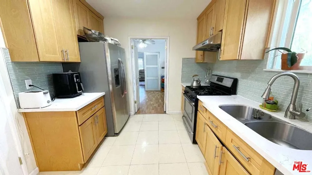 12844 Greene Avenue Los Angeles, CA 90066