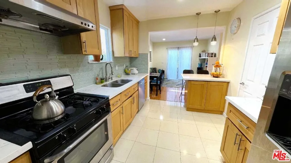 12844 Greene Avenue Los Angeles, CA 90066