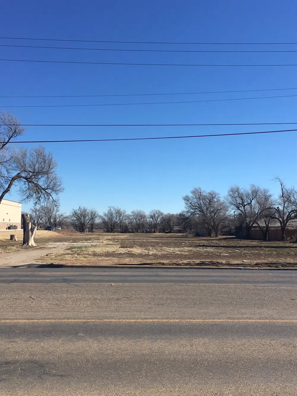 1802 Quincy Plainview, TX 79072