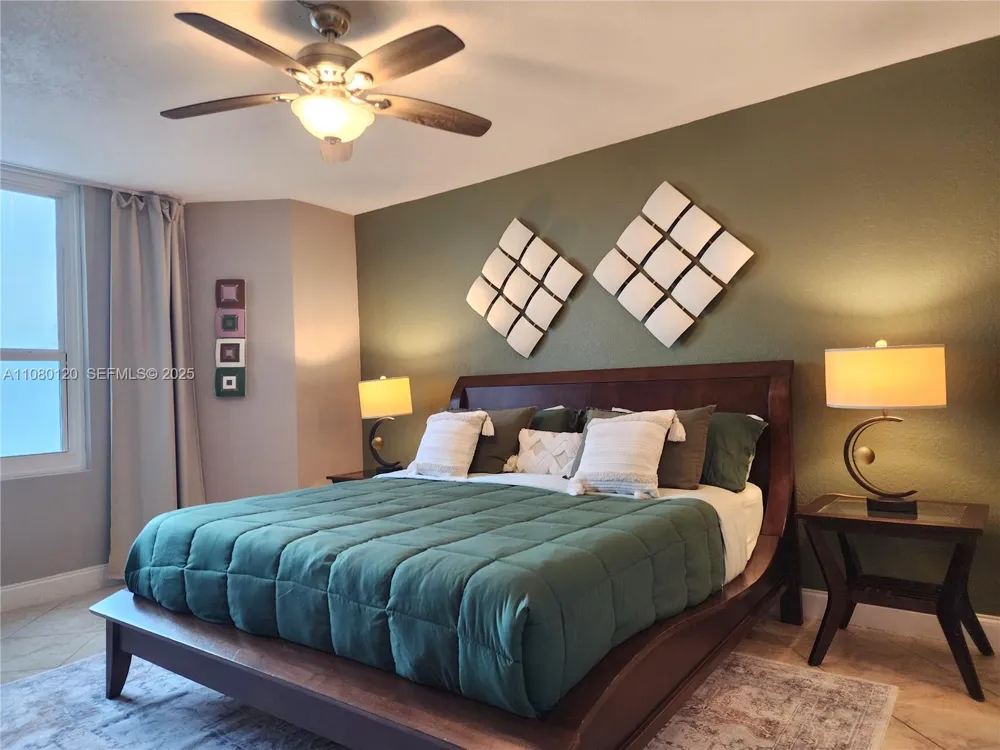 3505 S Ocean Dr #407 Hollywood, FL 33019
