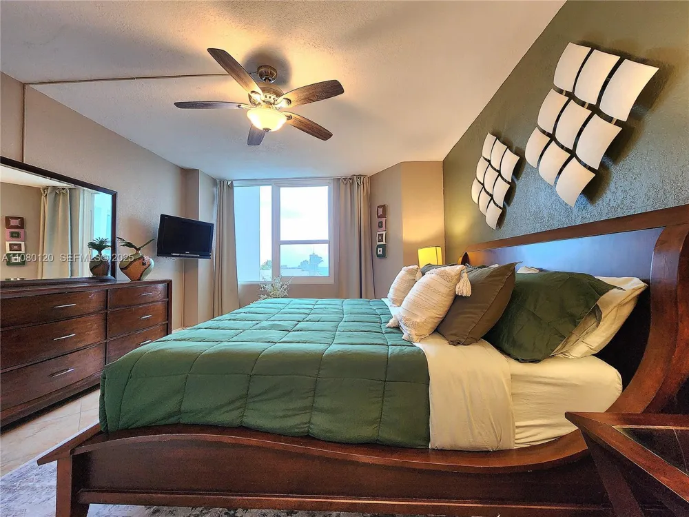 3505 S Ocean Dr #407 Hollywood, FL 33019