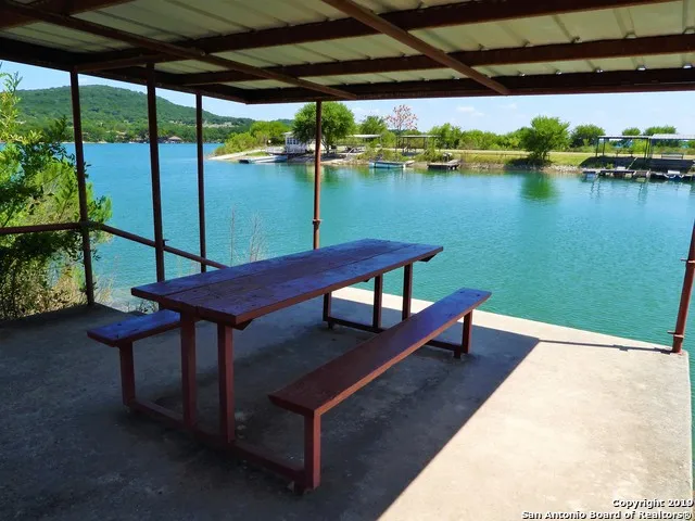 TBD Harbour Crest Lakehills, TX 78063