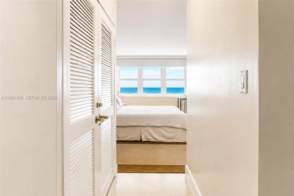 100 Lincoln Rd #1121 Miami Beach, FL 33139