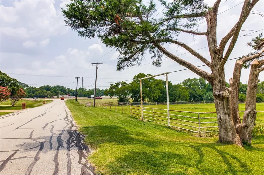 5901 President George Bush Highway #5901 Rowlett, TX 75089