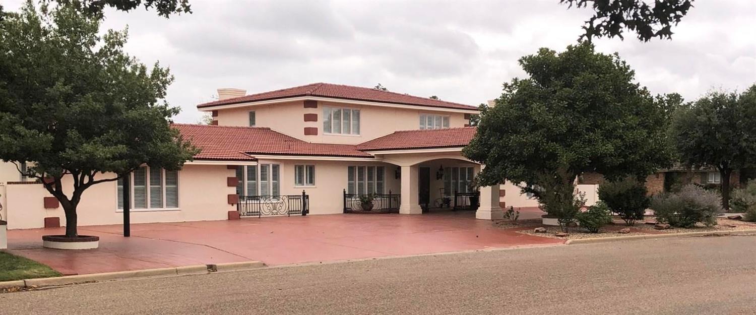 400 Mesa Circle Plainview, TX 79072