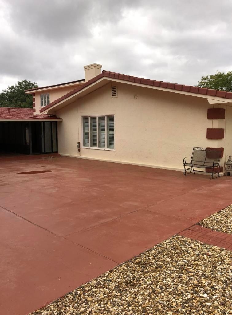 400 Mesa Circle Plainview, TX 79072