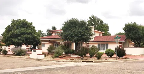 400 Mesa Circle