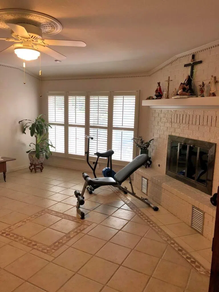 400 Mesa Circle Plainview, TX 79072