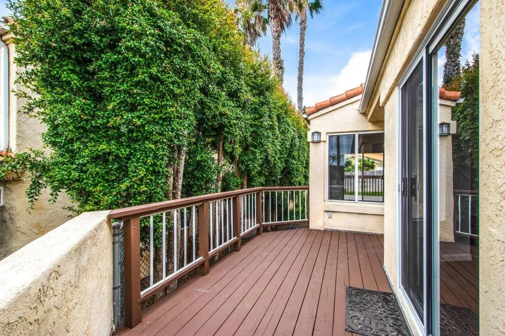816 Viva Court Solana Beach, CA 92075