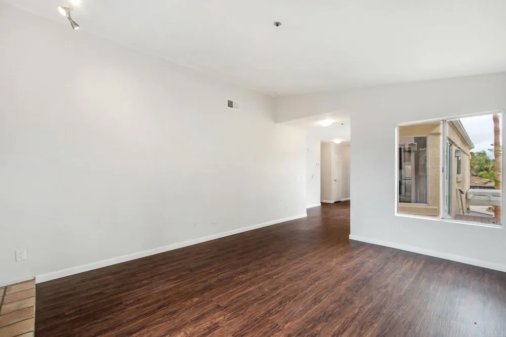 816 Viva Court Solana Beach, CA 92075