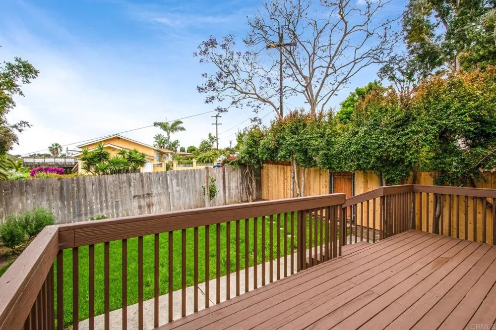 816 Viva Court Solana Beach, CA 92075