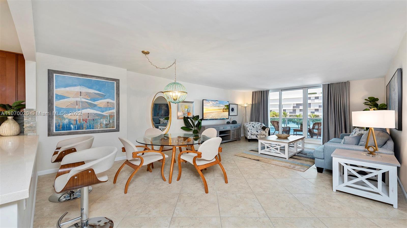 2301 Collins Ave #301 Miami Beach, FL 33139