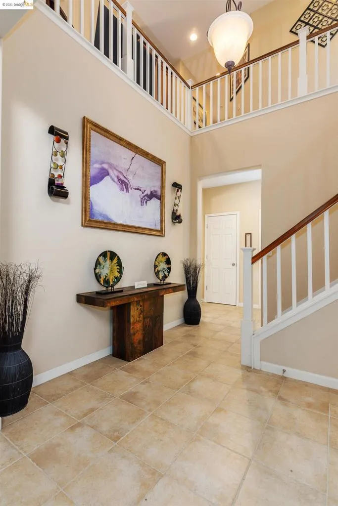 657 Ray St Brentwood, CA 94513
