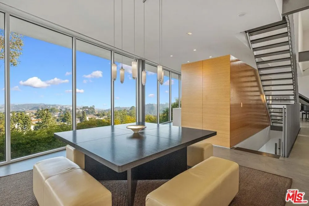 2500 BRIARCREST ROAD Beverly Hills, CA 90210