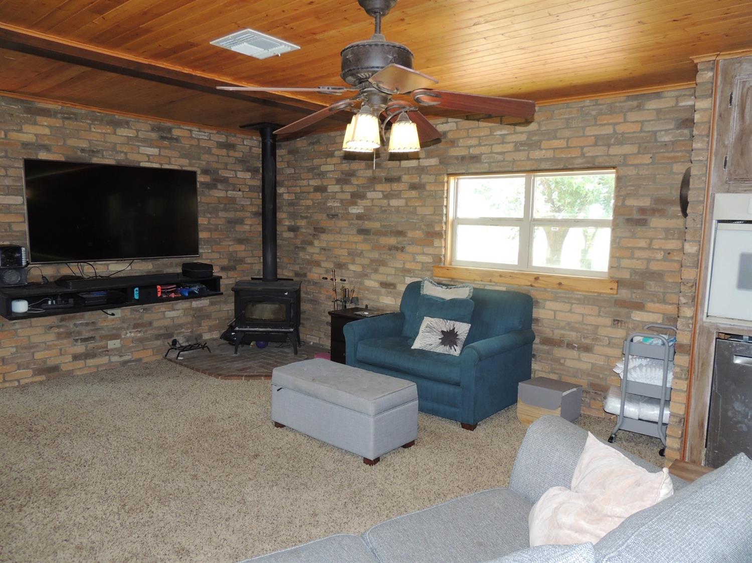 1990 County Road 155 Amherst, TX 79312