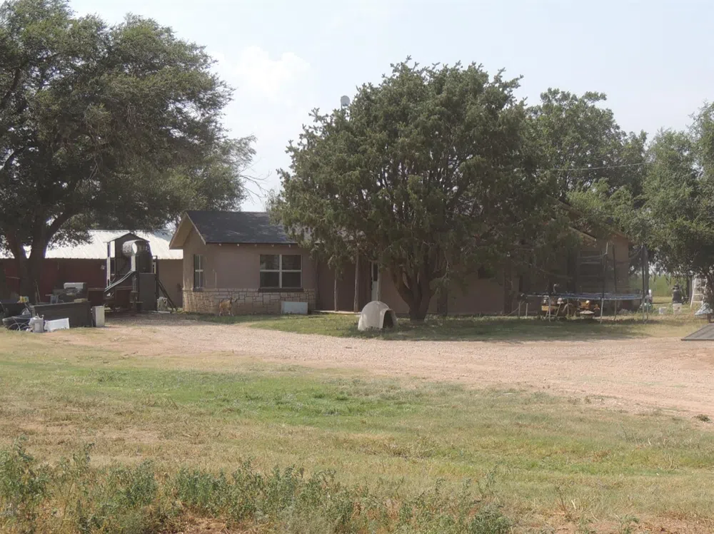 1990 County Road 155 Amherst, TX 79312