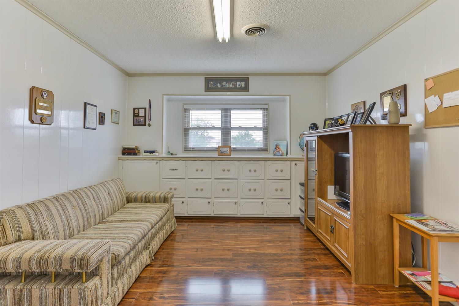 1912 Towle Park Road Snyder, TX 79549