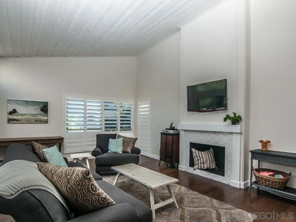 521 S Sierra #166 Solana Beach, CA 92075