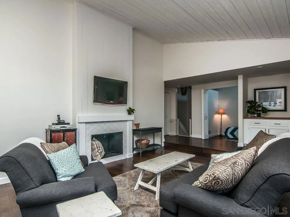521 S Sierra #166 Solana Beach, CA 92075