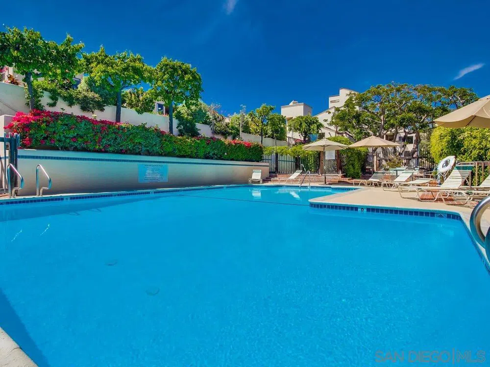 521 S Sierra #166 Solana Beach, CA 92075