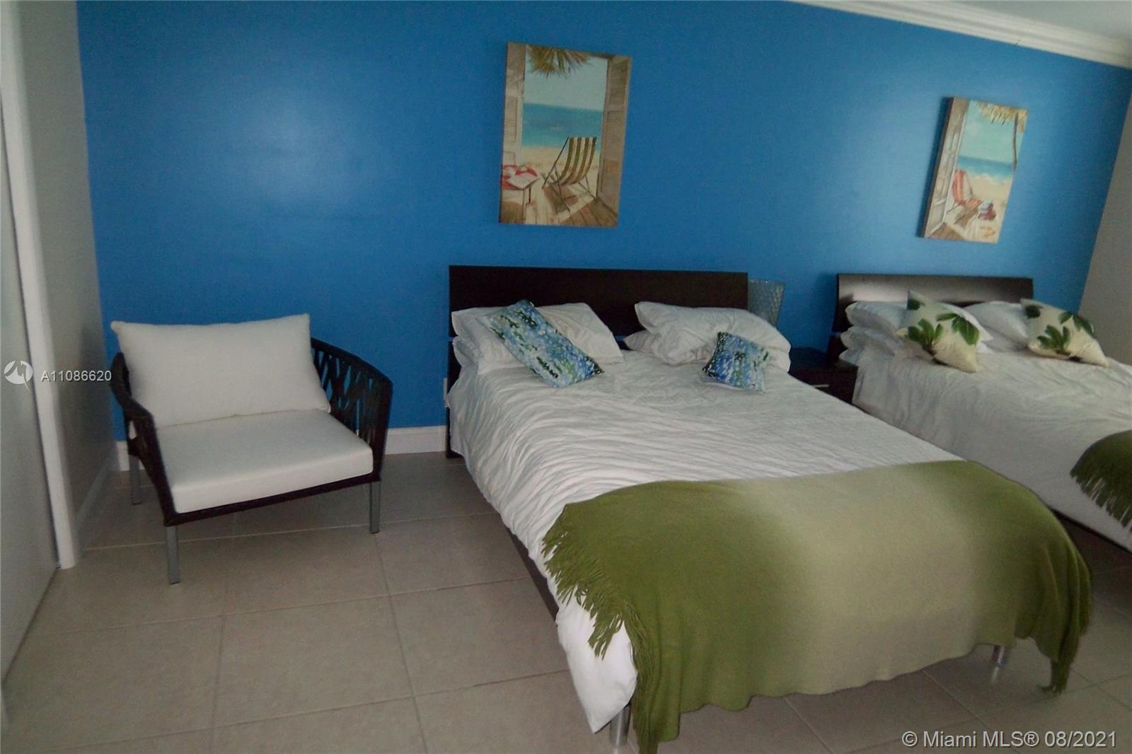 5151 COLLINS AV #1030 Miami Beach, FL 33140