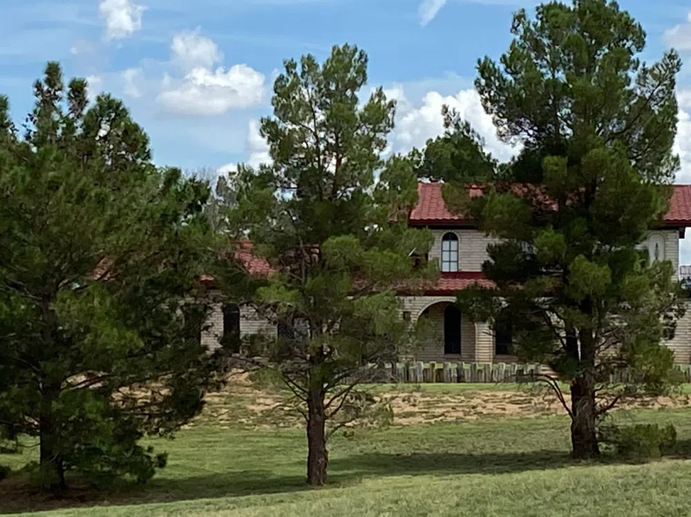 1718 Old Lamesa Highway Brownfield, TX 79316