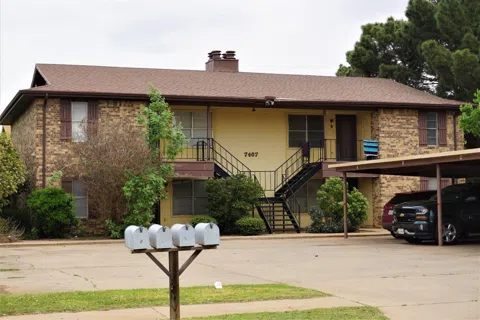 7407 Ave X