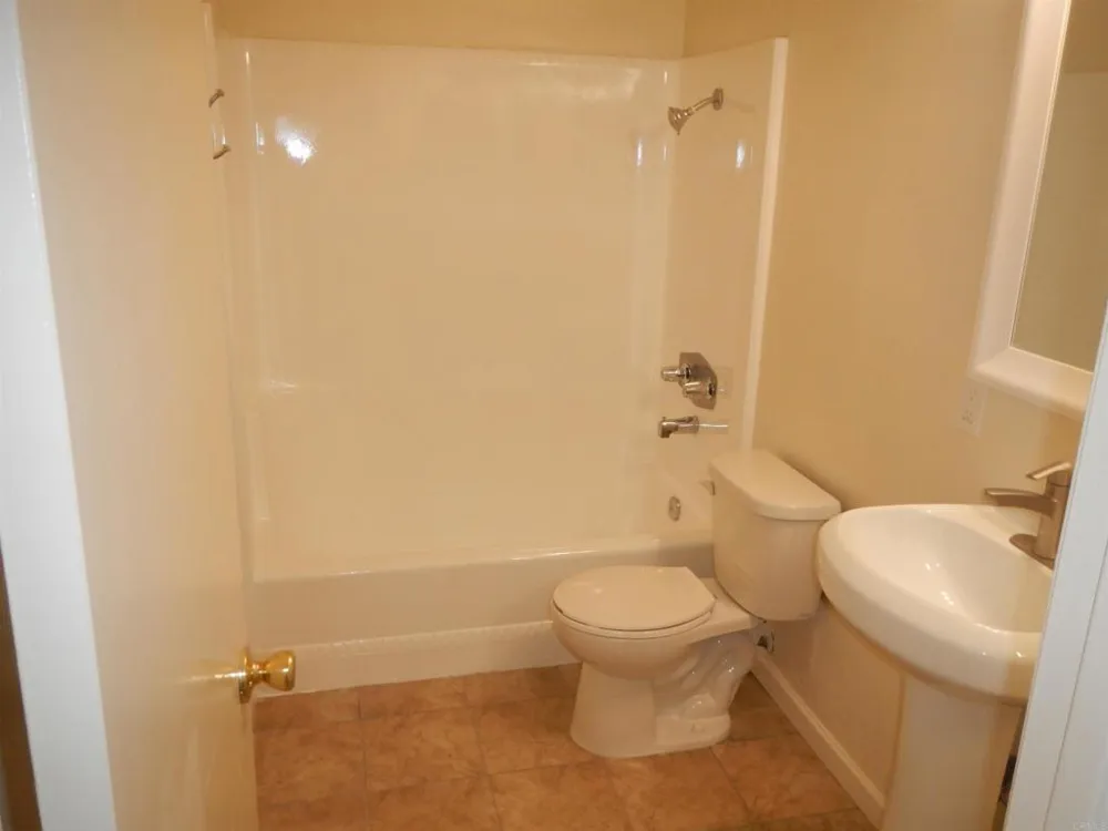 Address Not Shown Linda Vista, CA 92111