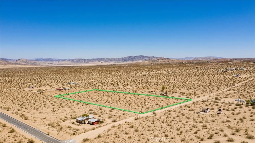 5500 Manzanita Drive Johnson Valley, CA 92285