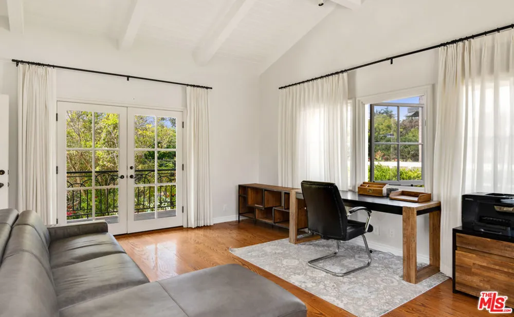 28899 Cliffside Drive Malibu, CA 90265