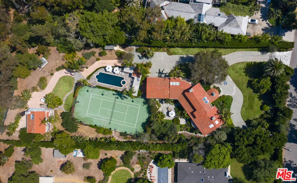 28899 Cliffside Drive Malibu, CA 90265