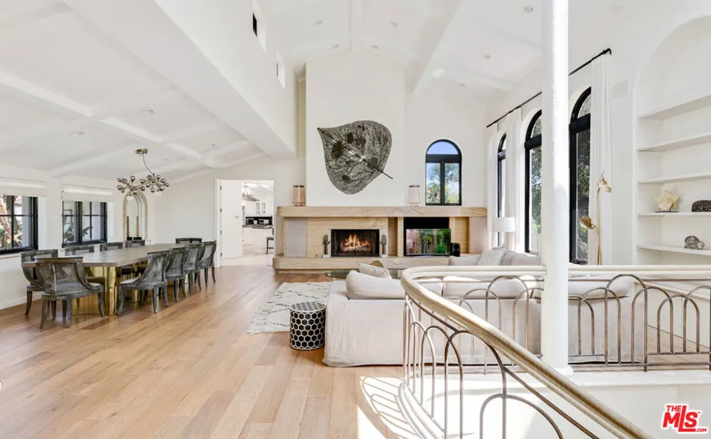 28899 Cliffside Drive Malibu, CA 90265
