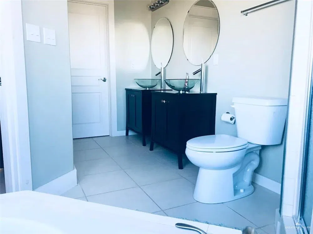 112 E Acapulco Street E #4 South Padre Island, TX 78597
